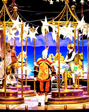 Carousel Clifton