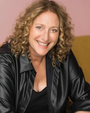 Judy Gold Holmdel
