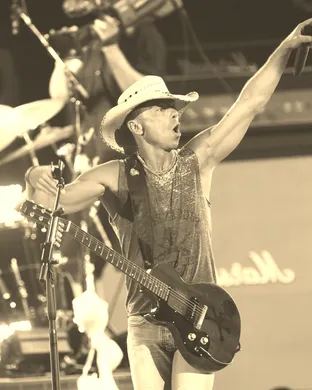 Kenny Chesney Englewood