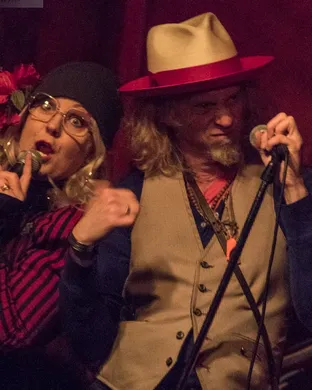 Squirrel Nut Zippers New York