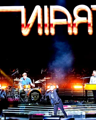 Train Holmdel