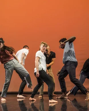 Doug Varone and Dancers New York